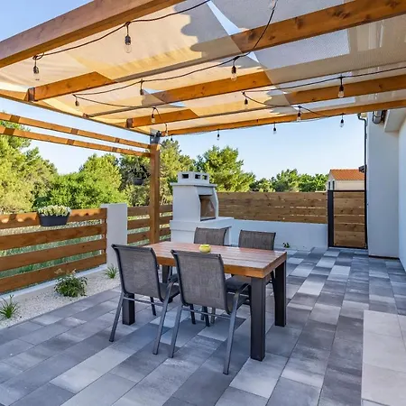 Leon Lejlighed Medulin