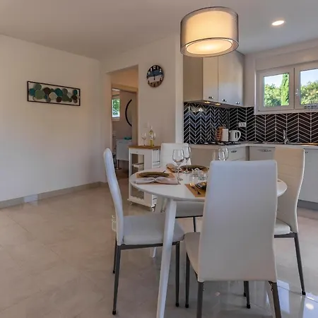 Leon Apartman