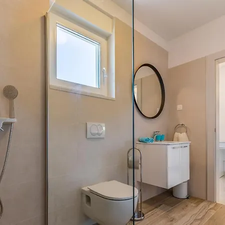 Apartman Leon *