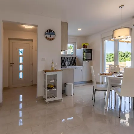 Leon Apartman