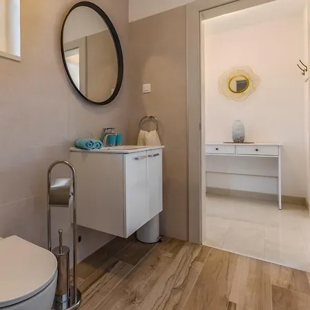 Apartment Leon Medulin